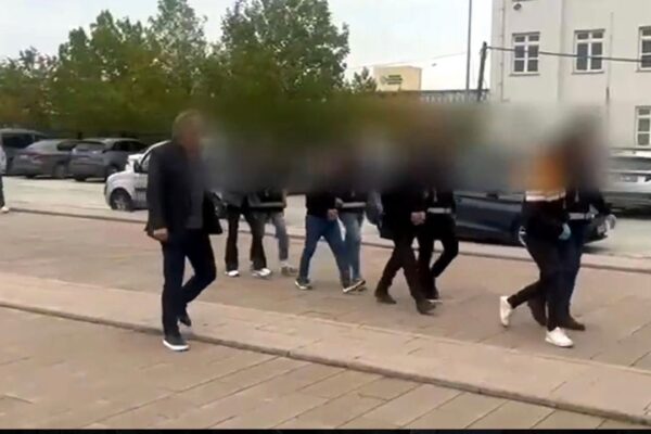 ‘Lösemili çocuklara bağış’ adı altında...