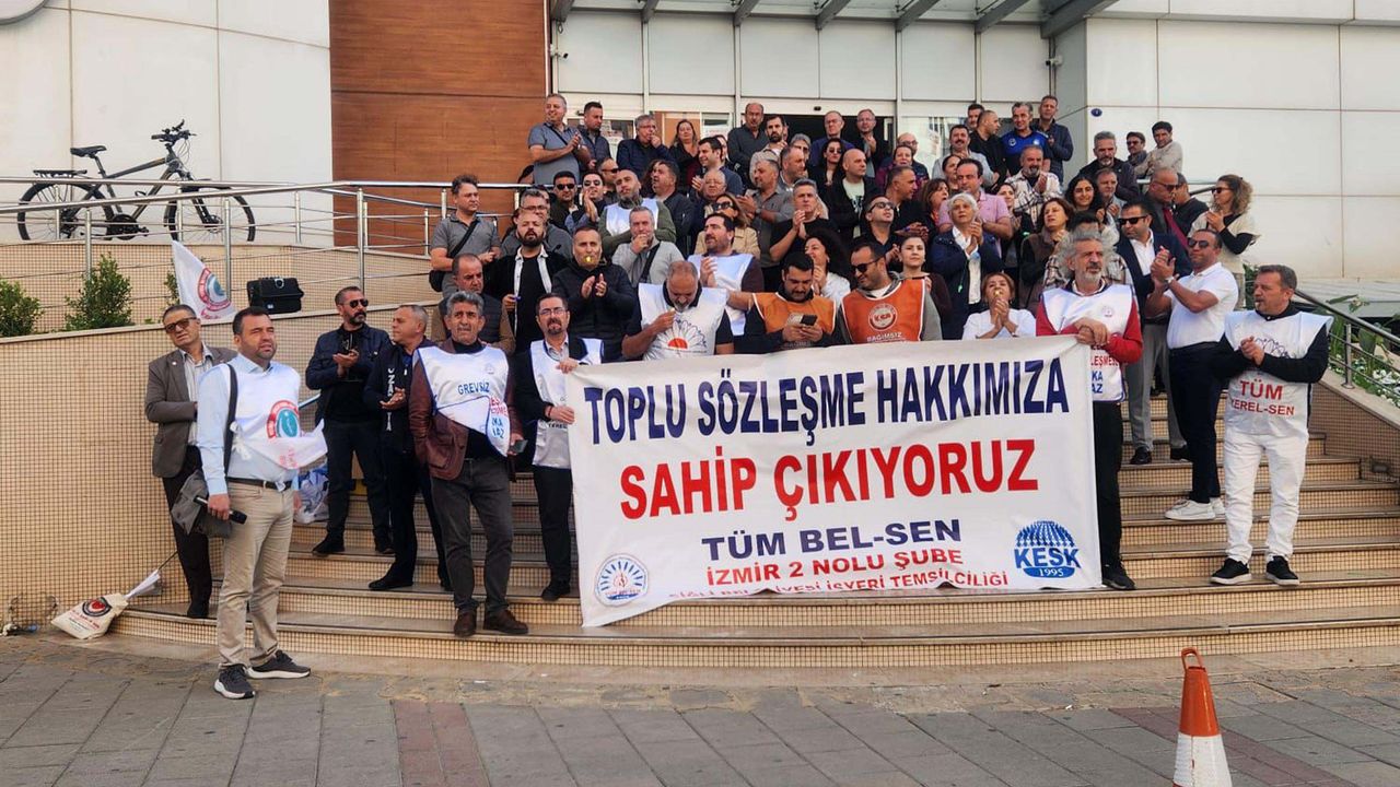 Çiğli’de SDT krizi… Memurlar eylem yaptı