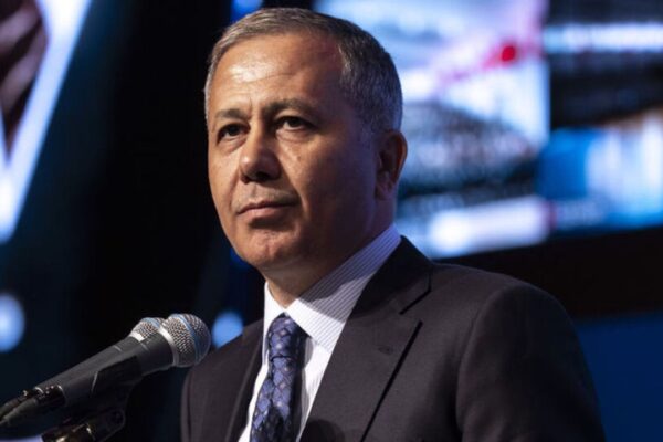 Bakan Yerlikaya’dan ‘trafik kazaları&#... Bakan Yerlikaya’dan ‘trafik kazaları&#...