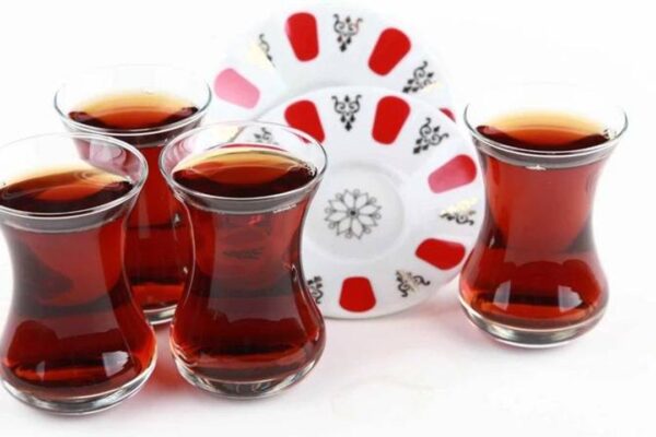 Çayda “tavşan kanı” oyunu: Gıda boyası...