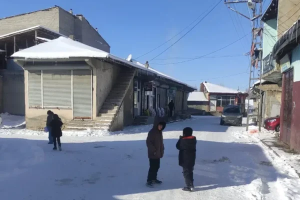 En soğuk il belli oldu: Sıfırın altında 30,3 derec... En soğuk il belli oldu: Sıfırın altında 30,3 derec...
