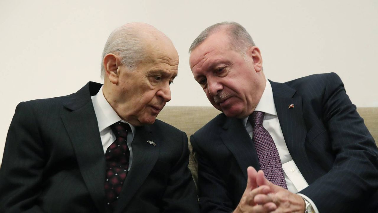 Külliye’de kritik görüşme başladı: Cumhurbaşkanı Erdoğan ve Bahçeli bir araya geldi