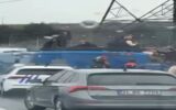 İstanbul’da cezaevi nakil aracı devrildi: 2&... İstanbul’da cezaevi nakil aracı devrildi: 2&...
