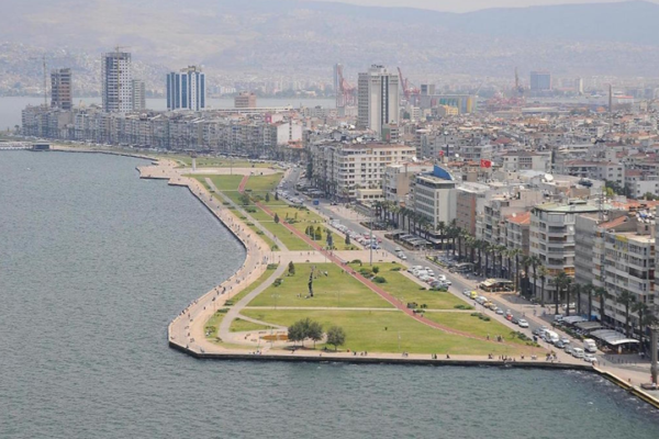 Kordon esnafından Tugay’a ‘otoparkR...
