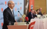 CHP lideri Kılıçdaroğlu’na “Onursal Genel Başkanlı... CHP lideri Kılıçdaroğlu’na “Onursal Genel Başkanlı...