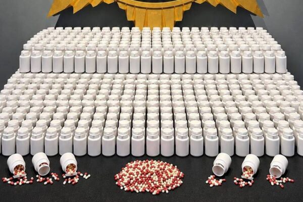 ‘Uyuşturucu’ baskını: 46 bin 189 hap e...